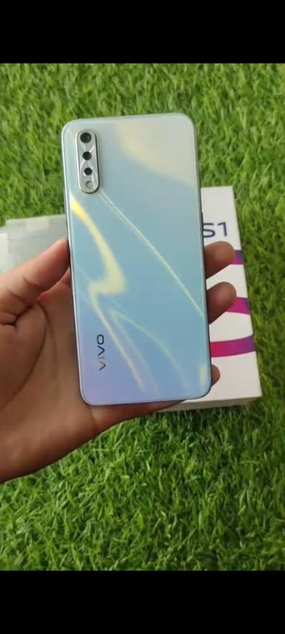 Vivo S1
