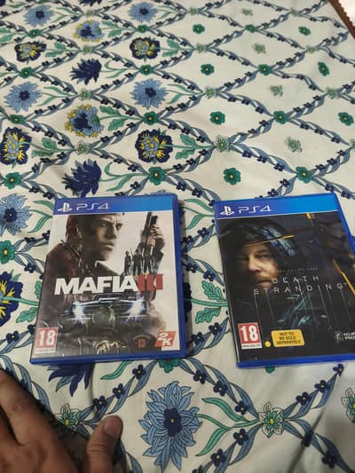 PS4 Game CD Mafia and Death Stranding
