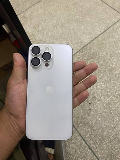 Apple iPhone 15 Pro Max