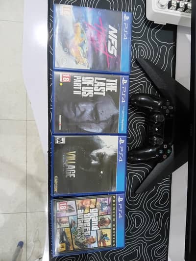 ps4 cds in negotiable price