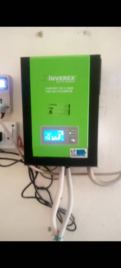 inverex 1200w solar  inverter 100% OK for sale.