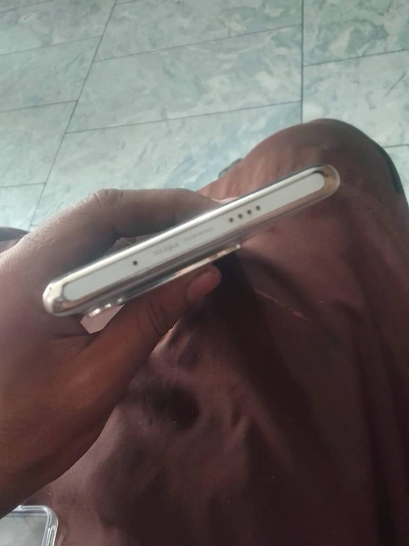 Infinix Zero 30 6