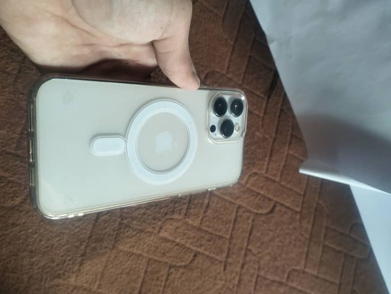 iphone 13 pro max 6