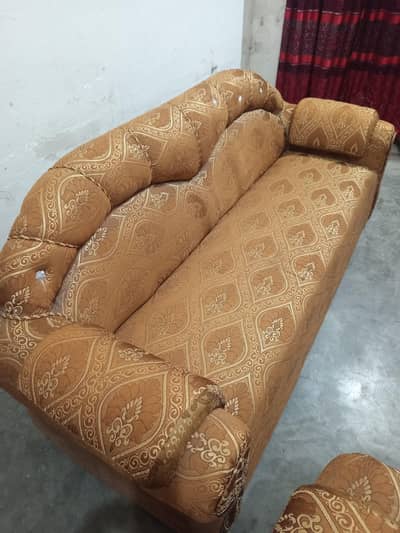 selling sofa
