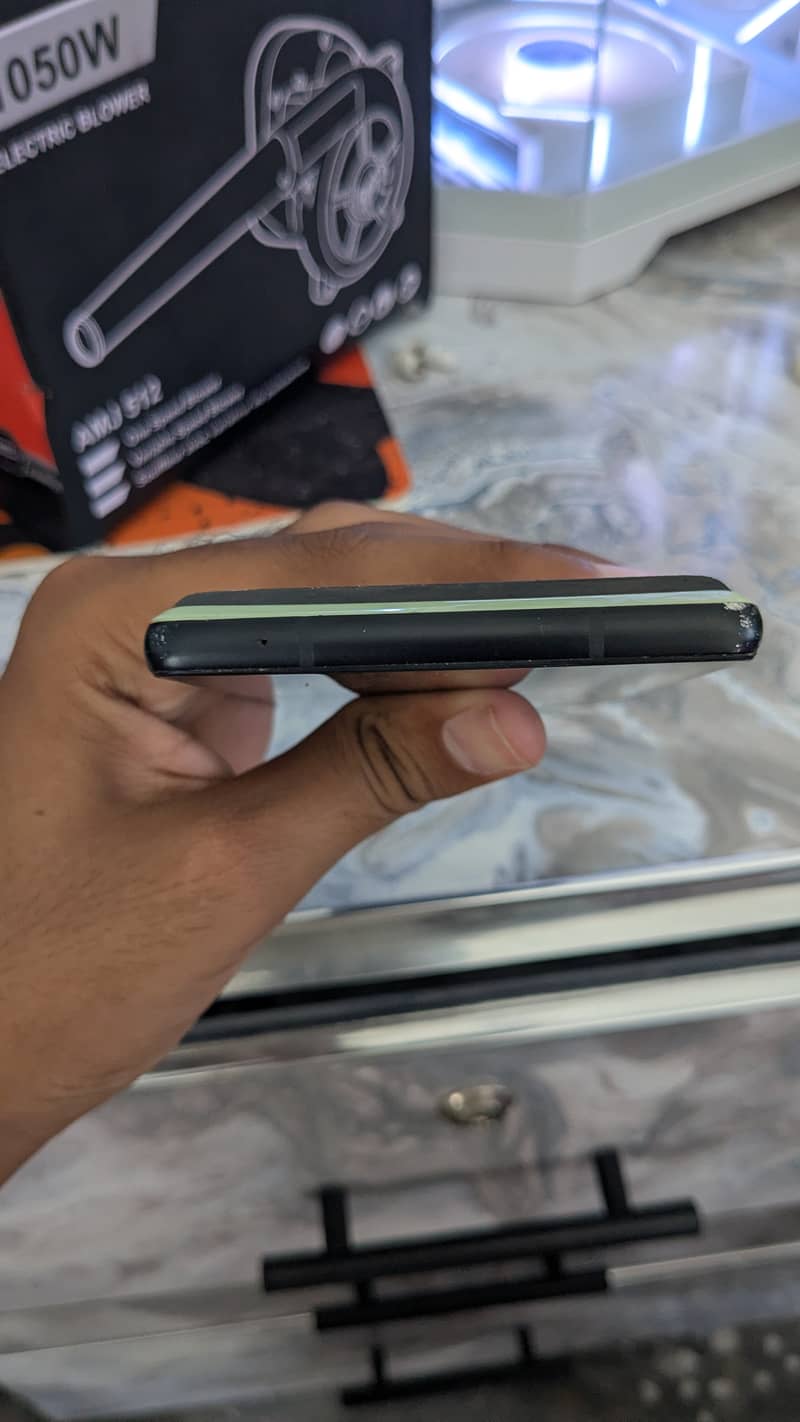 Google Pixel 6 (Panel change) 3