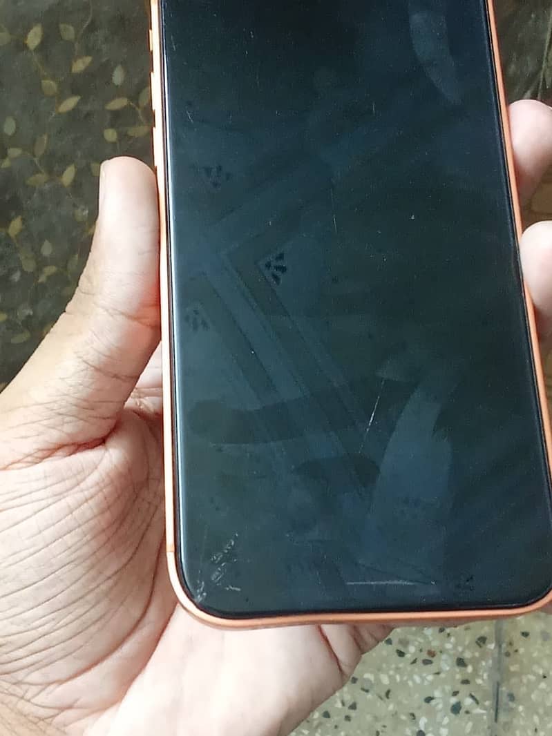 Apple iPhone XR 2