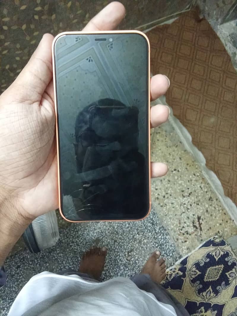 Apple iPhone XR 3