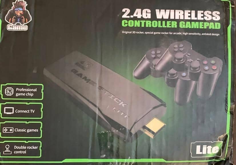 2.4G wireless  controller gamepad. 4