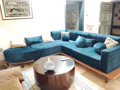 Spacious L Shape Corner Sofa for Sale