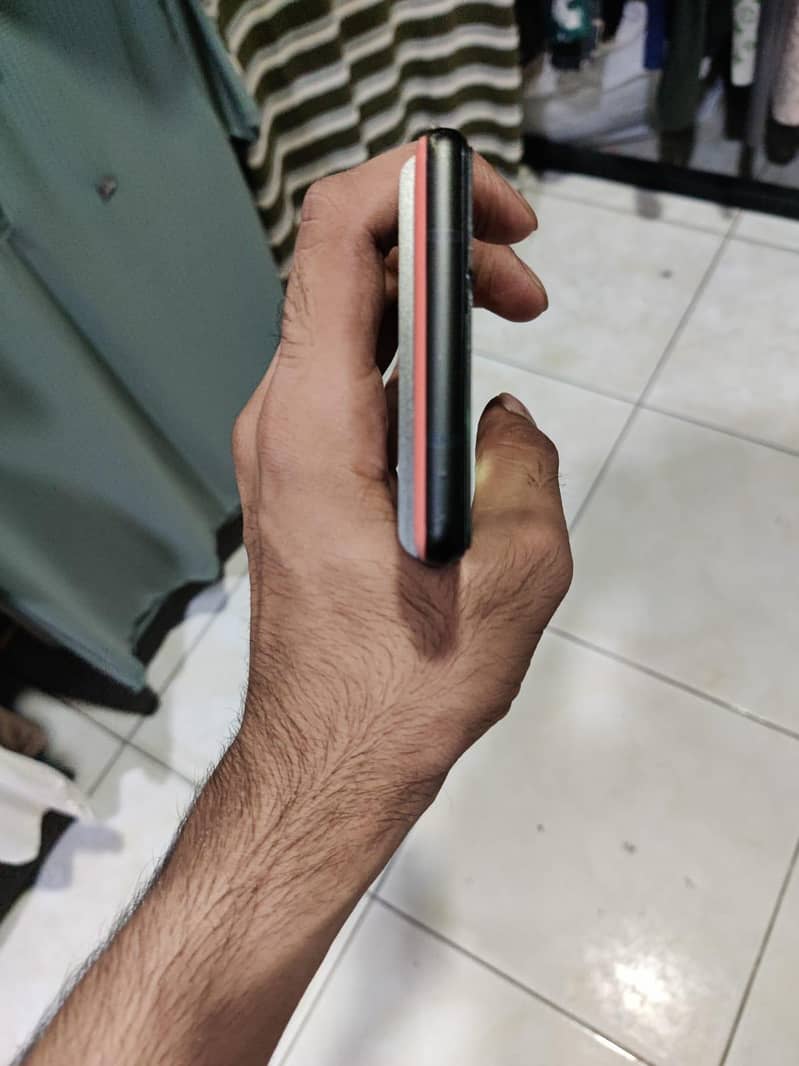 Google Pixel 6 3