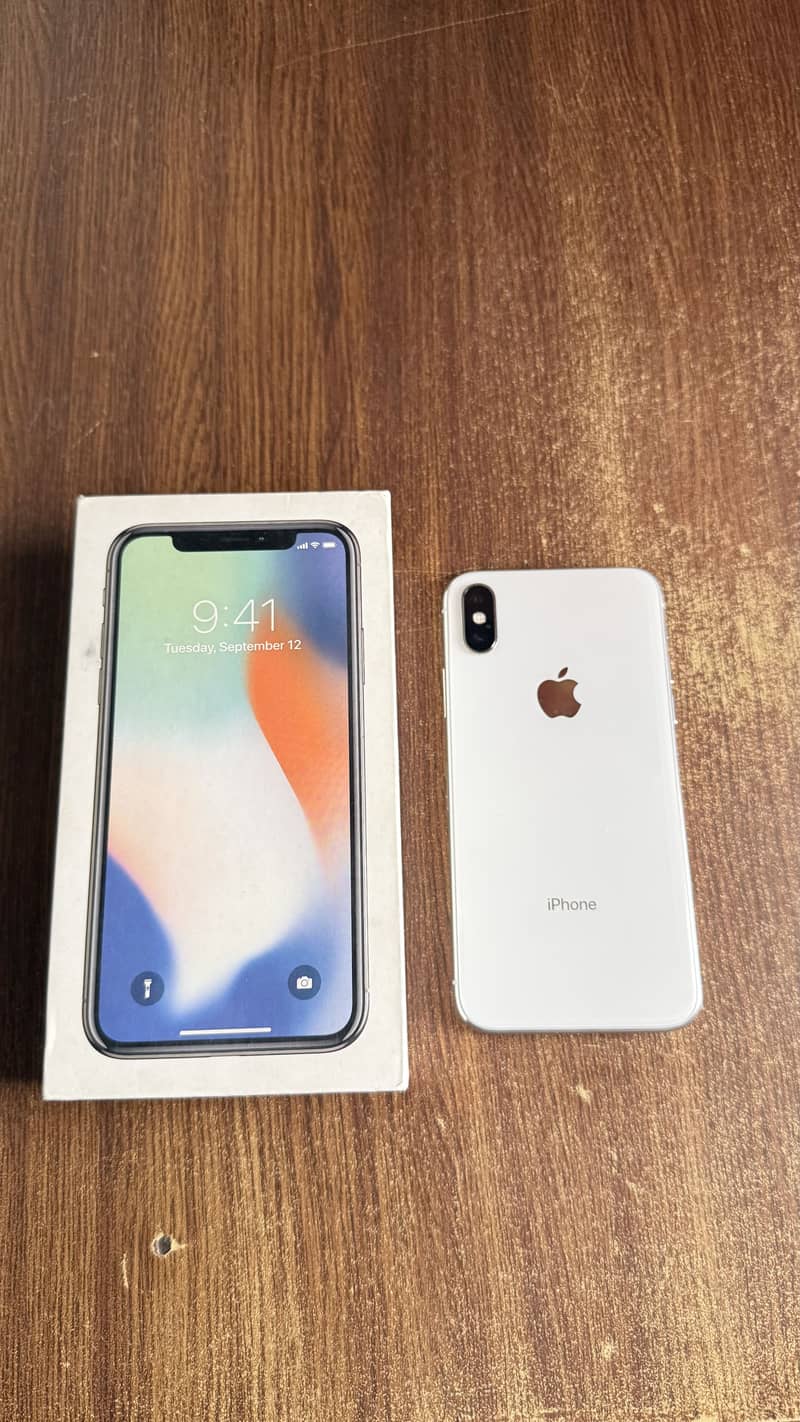 Apple iPhone X 0