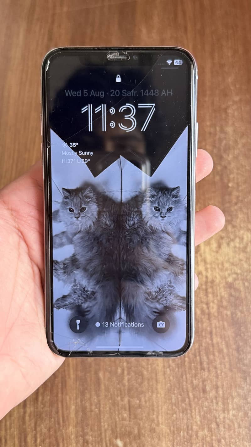 Apple iPhone X 3