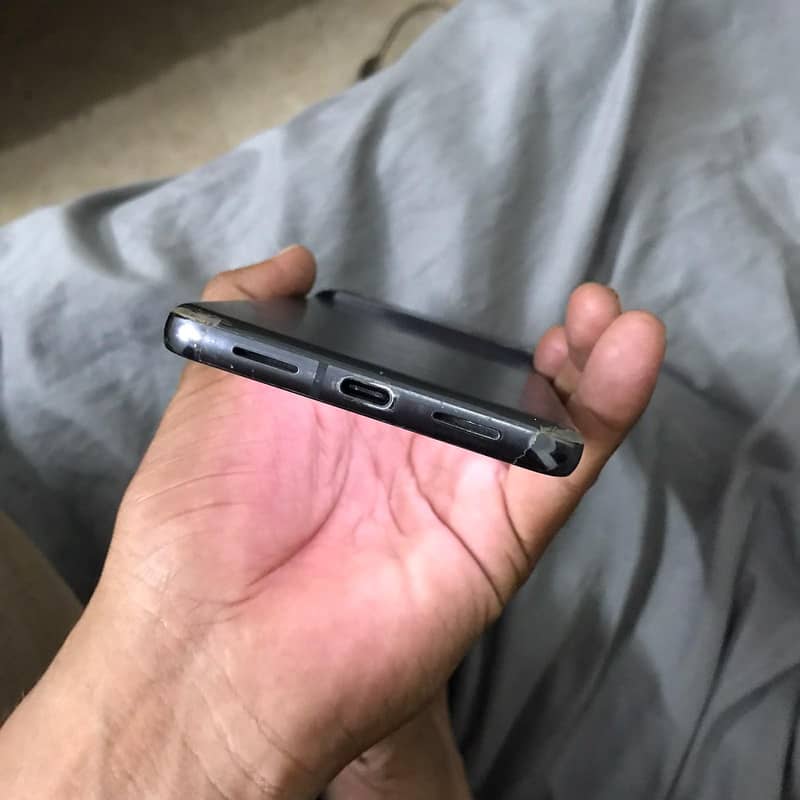 Google Pixel 8 Pro 3