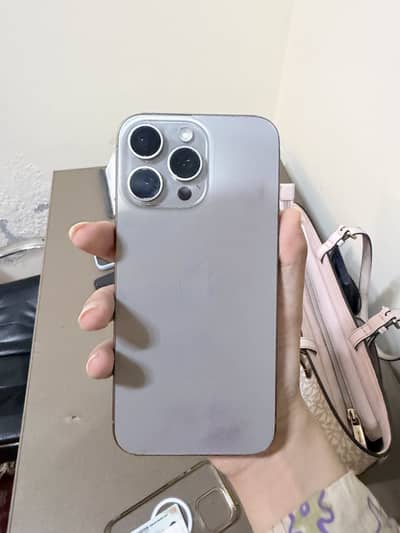 Apple iPhone 15 Pro Max