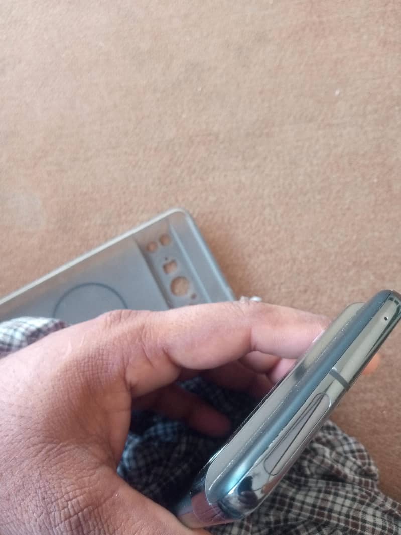 Google Pixel 8 Pro 8