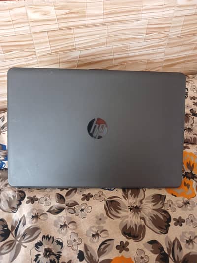 Hp i5 7th Generation 8/128 ssd