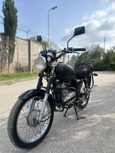 Suzuki GS 150