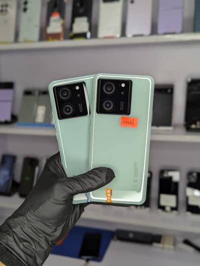 Xiaomi 13T Pro 12Gb 256Gb Dual Sim 9200+ mediatak processor 10/10