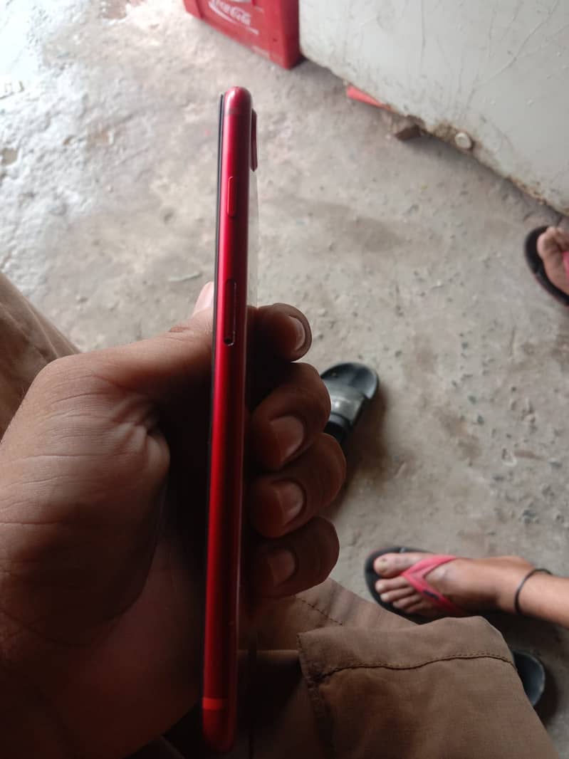 Apple iPhone 8 Plus 2