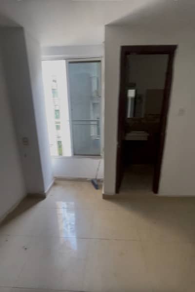 1bed Non Furnish Apartment For Rent In Ovaisco Heights