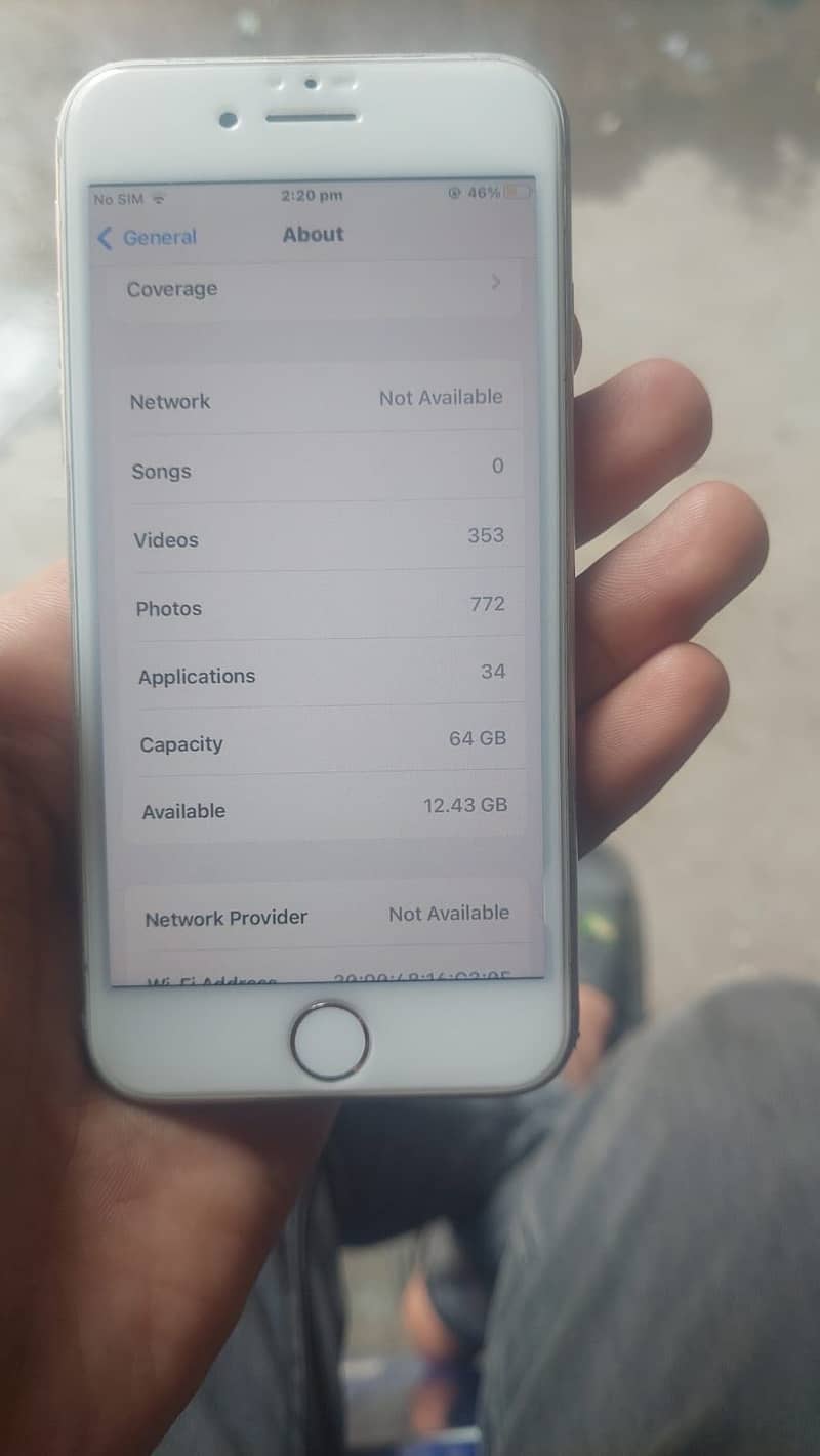 Apple iPhone 8 0