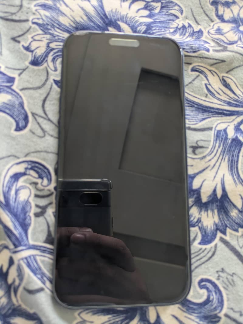 Apple iPhone 17 Pro Max 2
