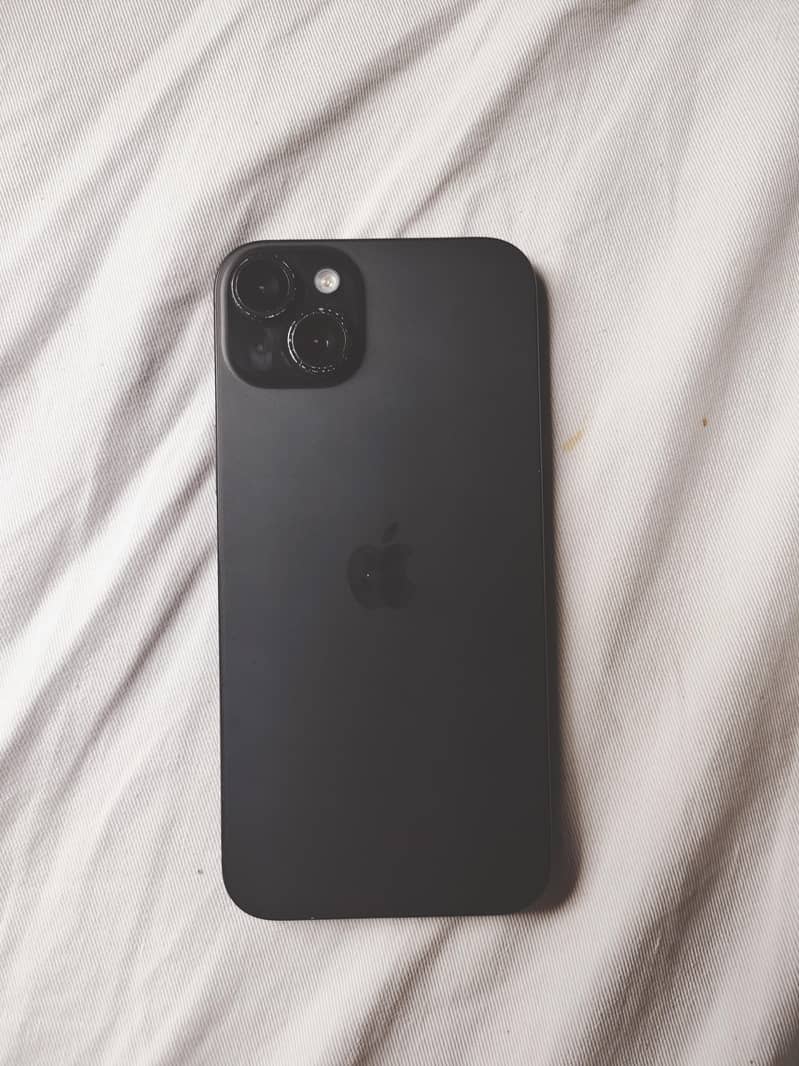Apple iPhone 15 plus 1