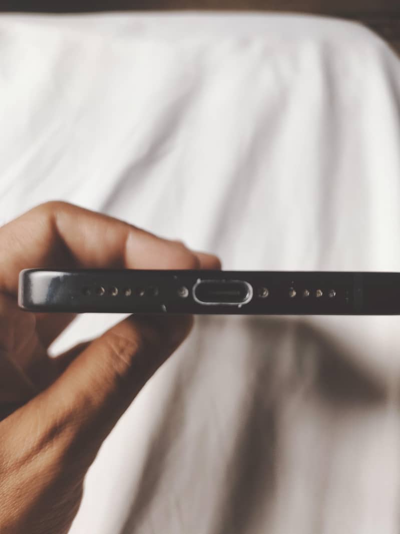 Apple iPhone 15 plus 2