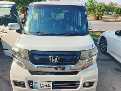 Honda N Box Custom 2017