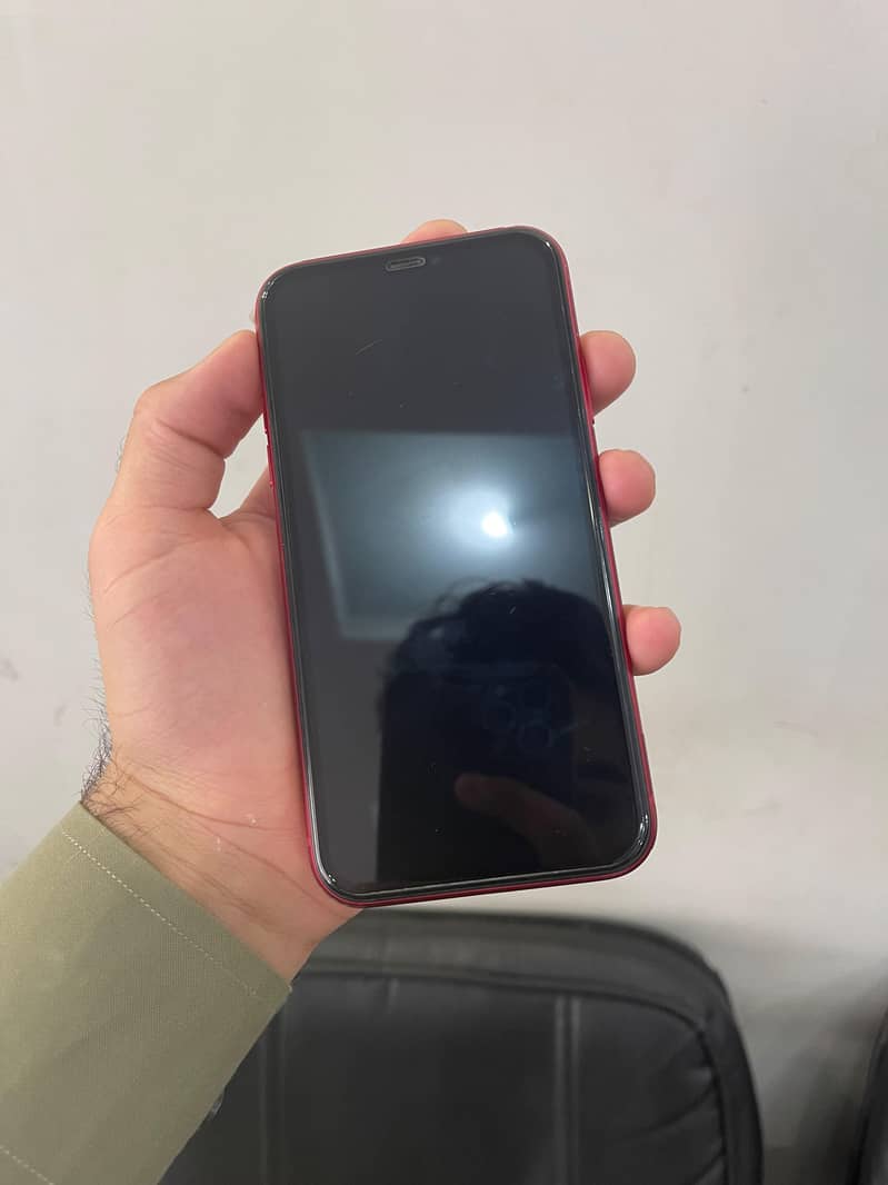 Apple iPhone 11 7