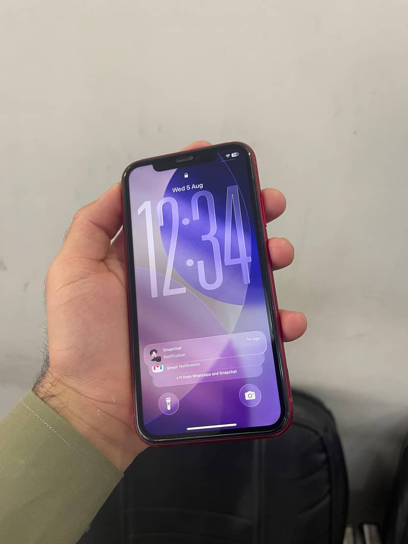 Apple iPhone 11 8