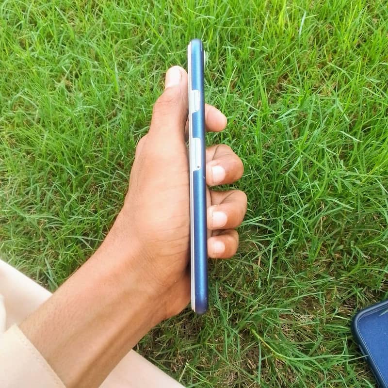 Apple iPhone 7 4