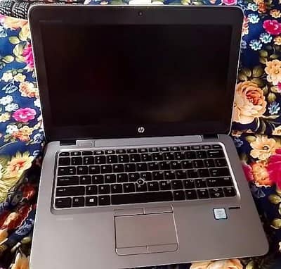 Hp elite book i5 Gen 7  memory(16/256) SSD processor