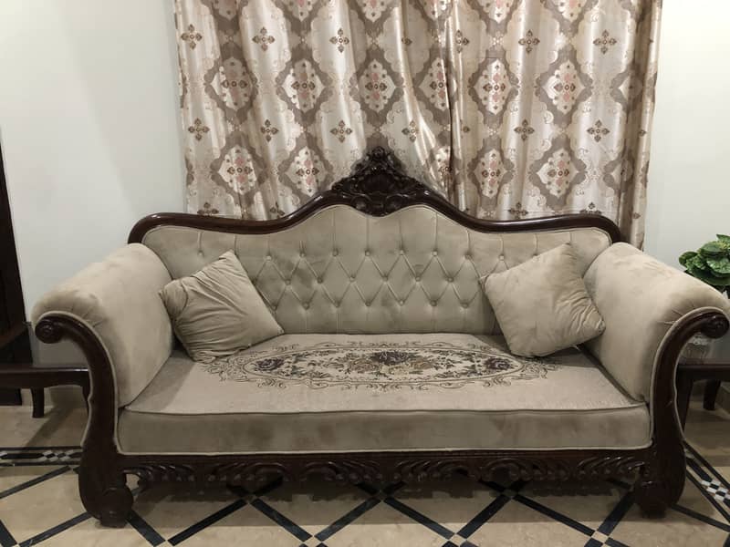 7 setter sofa 0