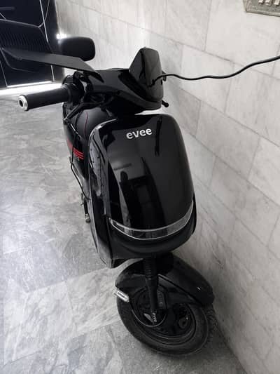 Evee Mito Plus