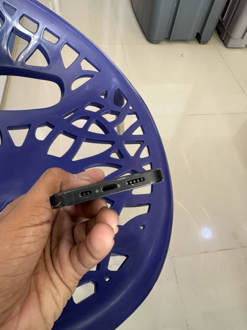 IPhone 14 Pro 4
