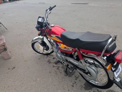 cd 70 2025 model 03065878894