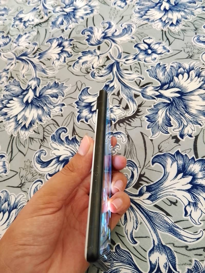 Google Pixel 6a 4