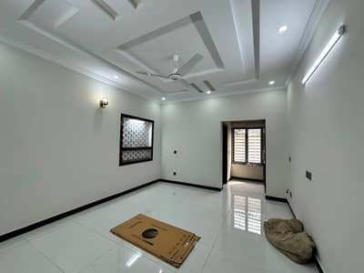 House For sale In Rs. 300000