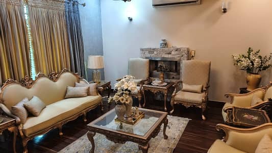 1 KANAL VERY CHEAP PRICE RESIDENTIAL HOUSE FOR SALE IN DHA PHASE 5 BLOCK A.
