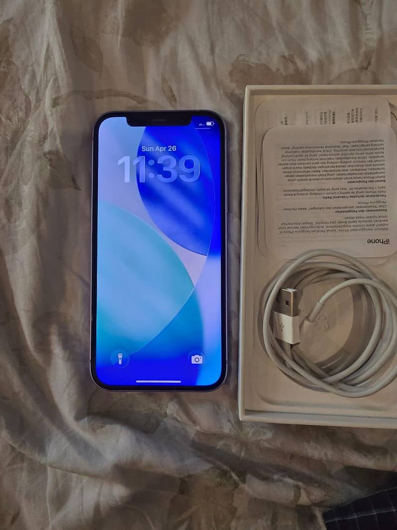 iphone 12 3