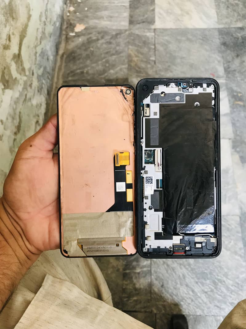 Google Pixel 5a 5
