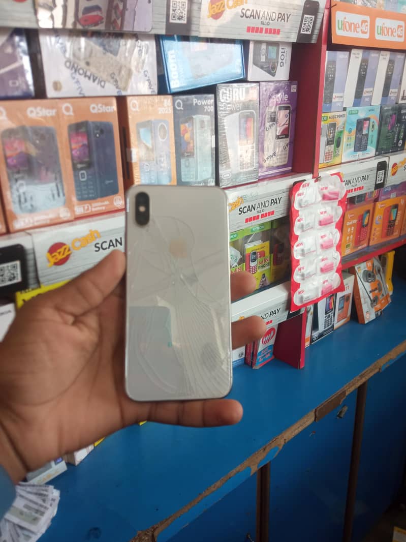 Apple iPhone X 5