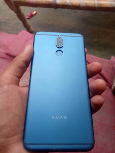 Huawei Mate 10 Lite. Urgent sell. WhatSapp. 03231678768