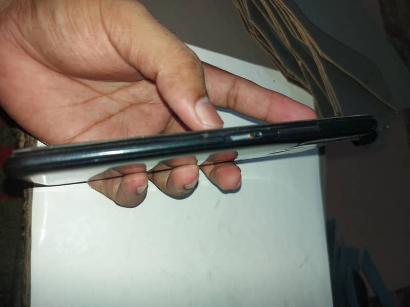 Tecno Camon 15 8