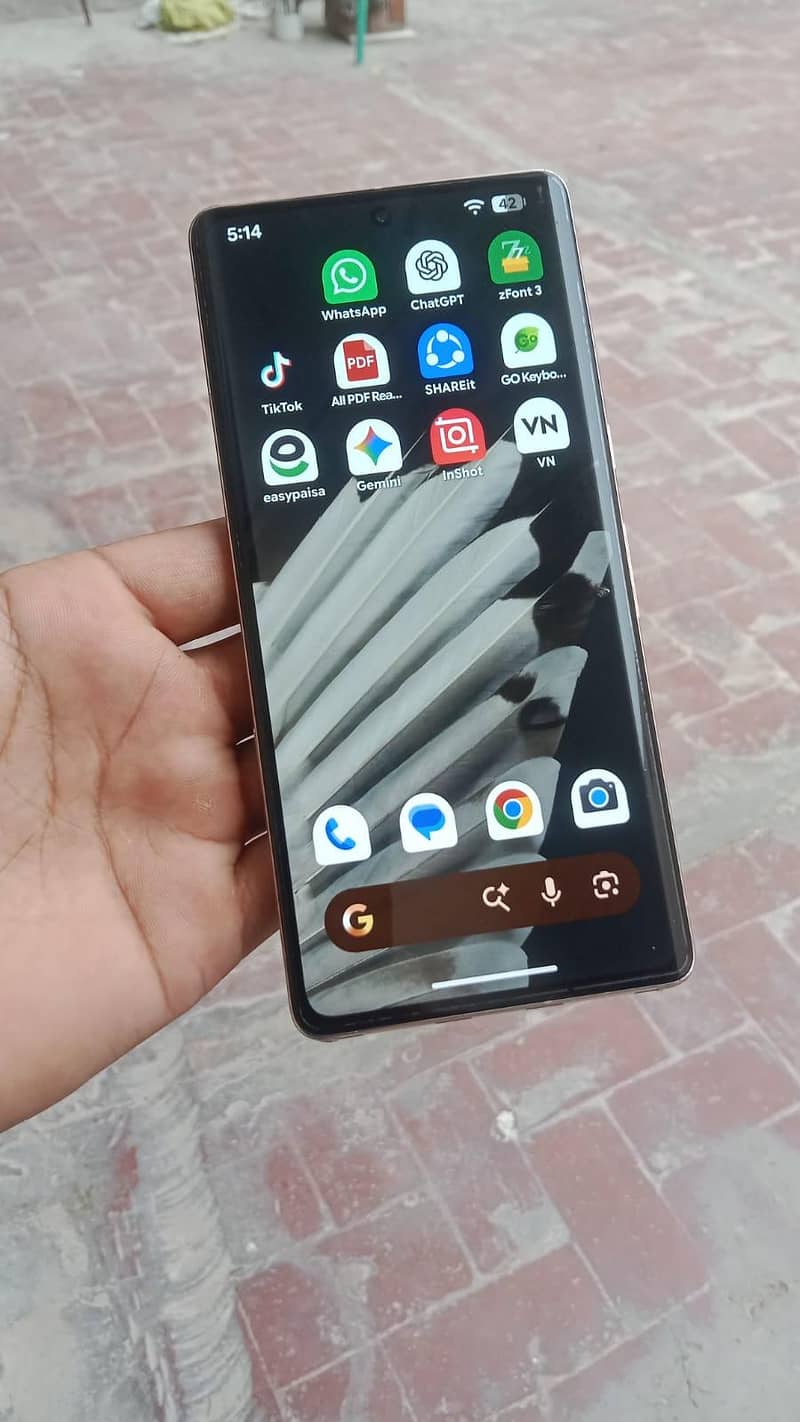 0Google Pixel 7 Pro 1
