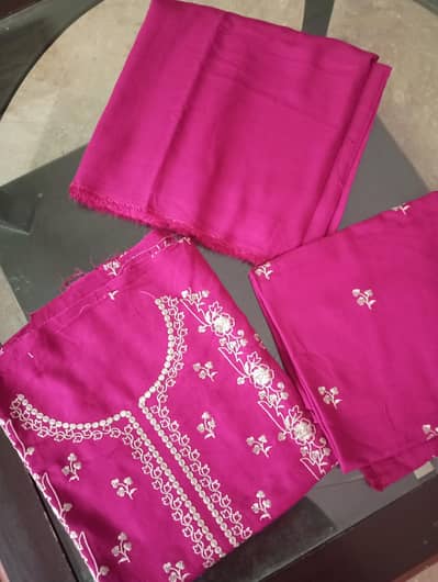 Ladies Unstitched Cloths
