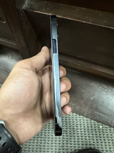 Apple iPhone 12 Pro