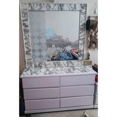 bed set full bed set without matress urgent sale