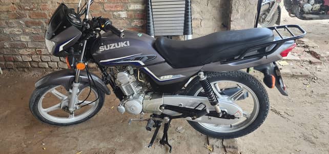 Suzuki 110S